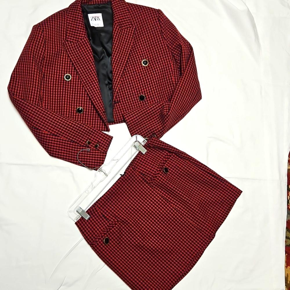 ZARA Red Houndstooth Cropped Blazer and Skirt Set